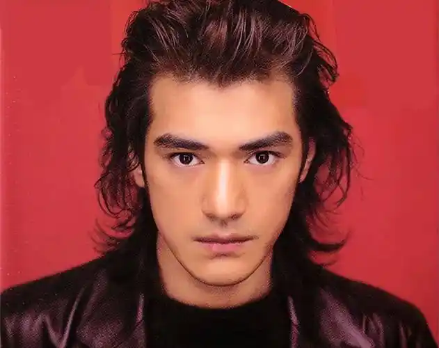 48岁金城武近照曝光!