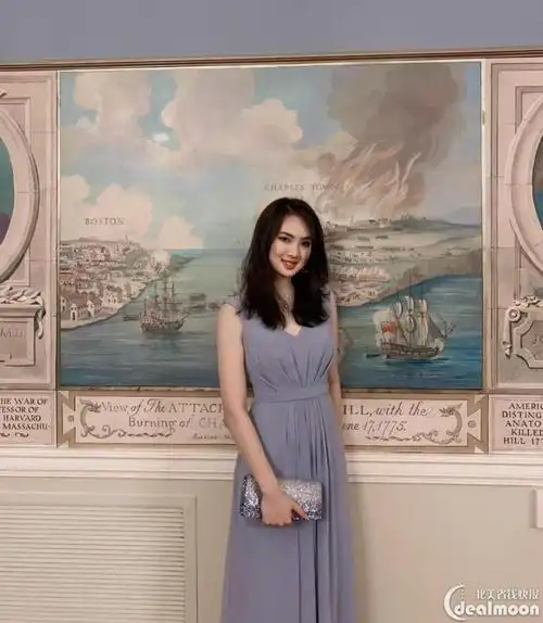 华为二公主:从『名媛风』到『甜辣范儿』的时尚蜕变之旅!