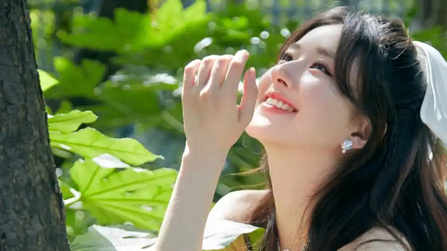 气质可爱女神赵露思壁纸