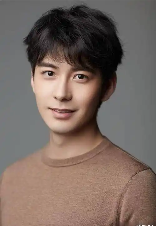 男明星的分水岭30岁!再不红,他们就老了_刘学义_演技_观众