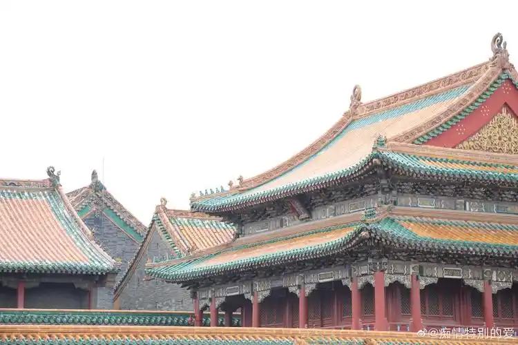 沈阳故宫:中国仅存的两大宫殿建筑群之一,又称盛京皇宫