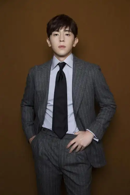 邓伦#是我们又正又帅又可爱的大连