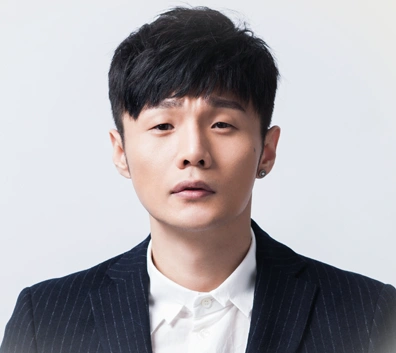 蒙面唱将猜猜猜第二季李荣浩是谁