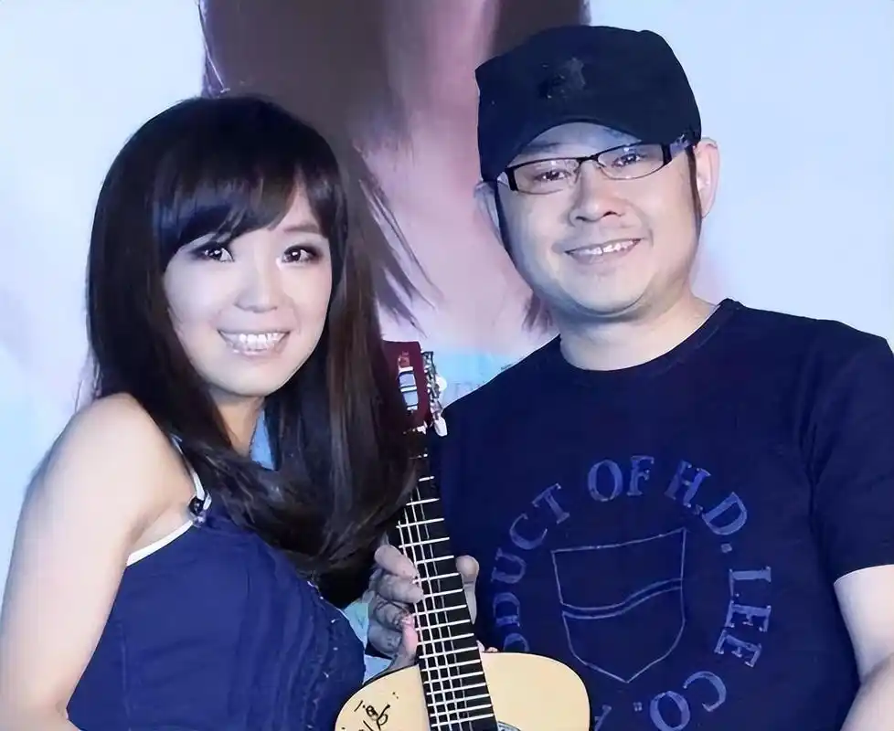 网传云朵为帮师父出气,惹怒那英遭绑架,臧天朔通风报信救其一命