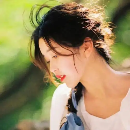 头像| 温柔干净的微信女生头像 - 知乎