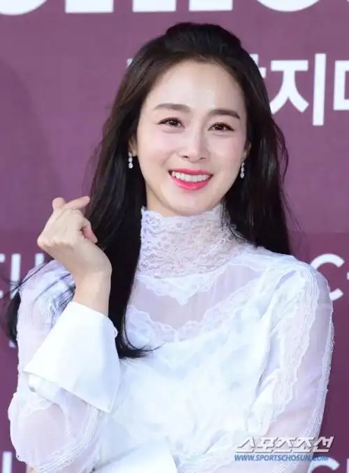 出道24年后韩国知名女星演员金泰熙进军好莱坞实现多年梦想
