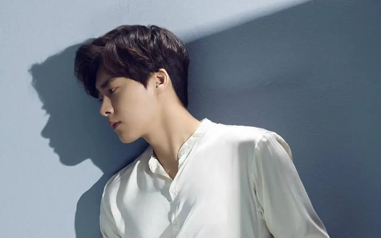 李易峰高清帅气写真图片桌面壁纸