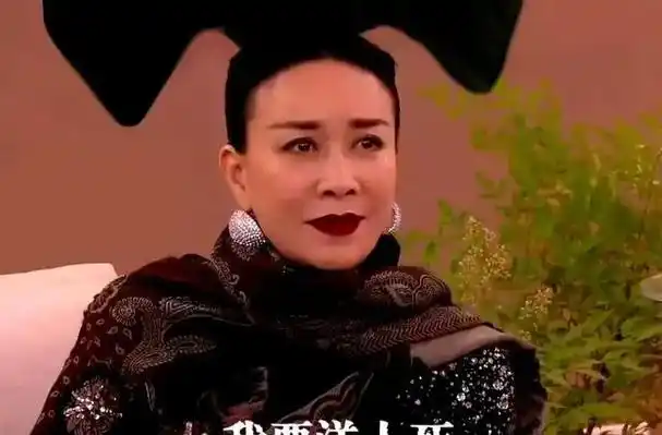 那英,在2024年5月20日的夜晚,在参加《萌探探探案》的录音过程中不幸