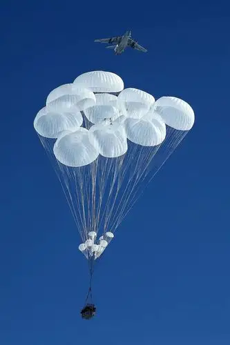 远望智库军事专家若重装空投训练属实则意味着运20作战力全面形成