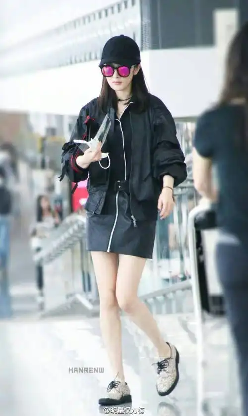 杨幂 机场 街拍-堆糖,美好生活研究所