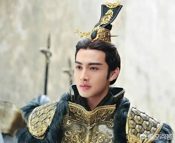 所以只能说明《皓镧传》里面的嬴政是性情怪异.