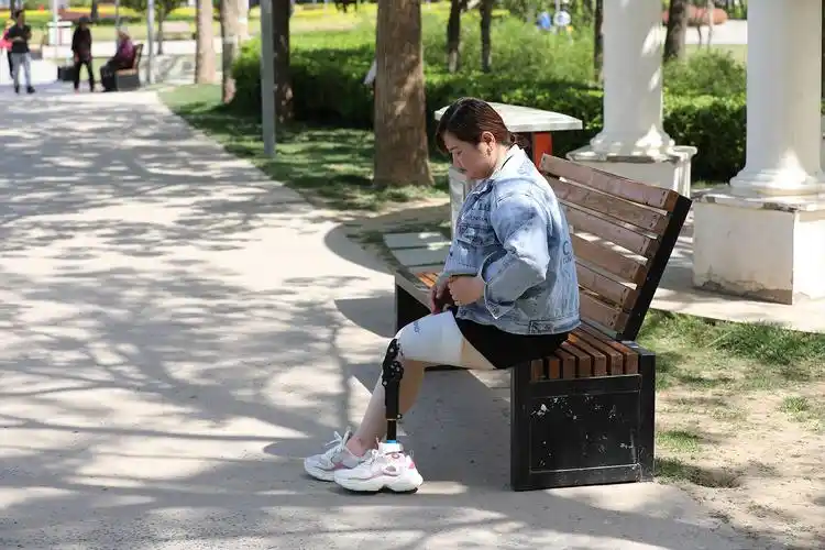 这四点决定大腿假肢适配度