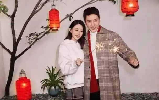 赵丽颖冯绍峰离婚真相曝出,曝男方曾通过旅游挽回,颖宝不为所动_婚姻