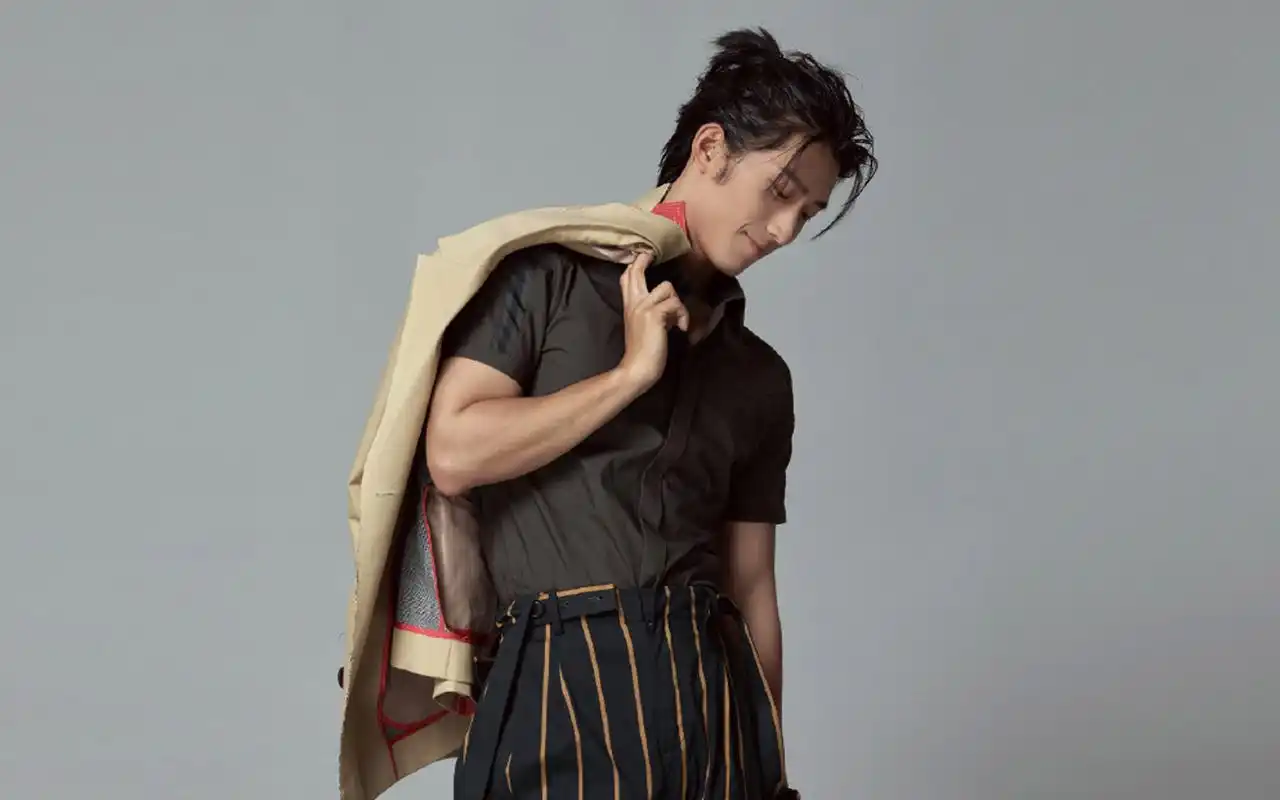 窦骁魅力写真图片桌面壁纸高清大图预览1920x1200_大陆明星下载_美桌