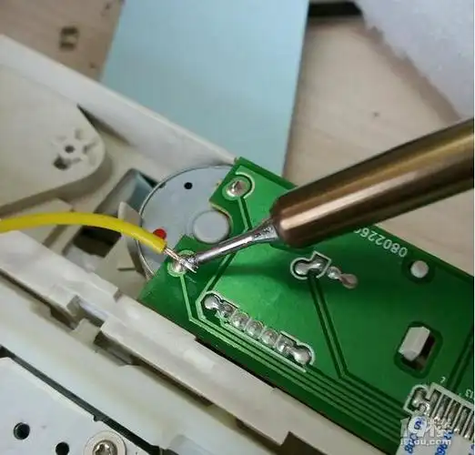 【图拉丁】低成本自制手机自动摇步器 一天轻松三万步