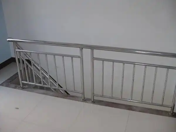 太原不锈钢护栏,太原不锈钢护栏价格,好亮捷不锈钢(**商家)-首商网