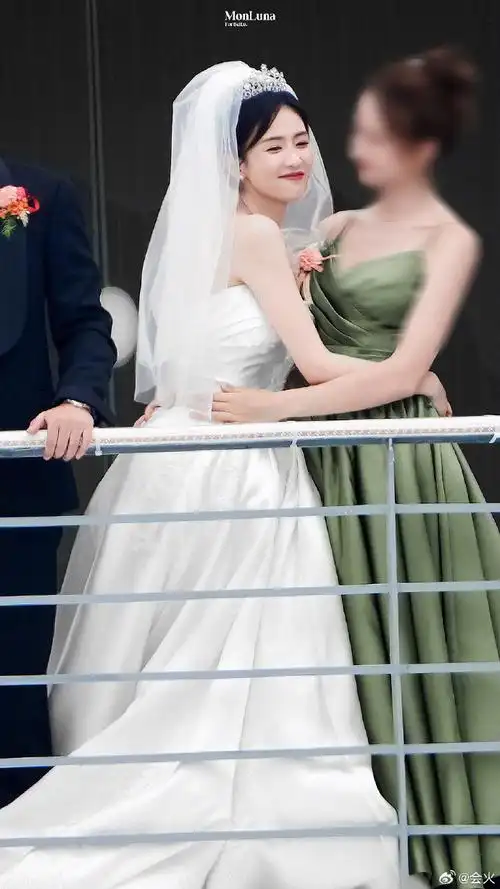 白鹿婚纱路透##白鹿北上穿婚纱了