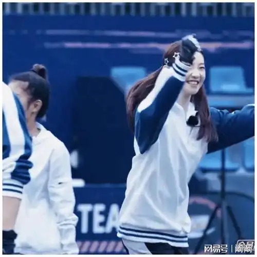 硬糖少女303七位成员塌房五个,团粉直呼破防!