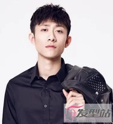 张一山发型叫什么酷炫个性显男子汉魅力