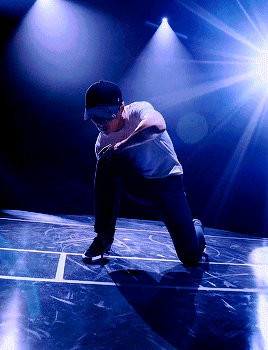 【 张艺兴/gif/禁二改】# 拿图点赞喜欢收藏别做盗图狗