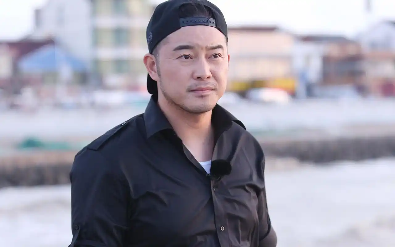 安吉怼沙溢名场面,不愧是东北孩子,从小就有男子汉风范!