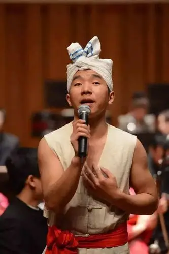 杜朋朋首场特邀嘉宾简介(ps:杜朋朋,柳强强,王小妮只参加28日的首场