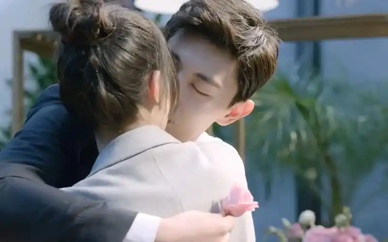 【邓伦】吻戏合集