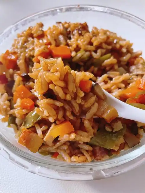 家常菜04腊肉焖饭