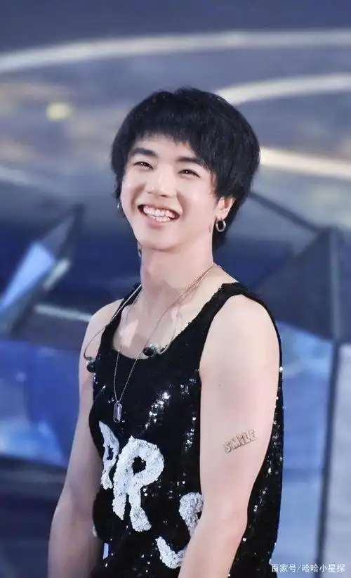 华晨宇童年照大起底,从小可爱到大的火星大魔王