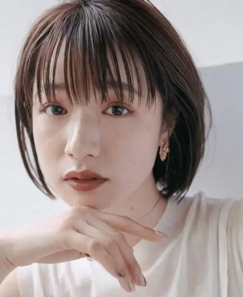 头发油,2021年已成为时尚_刘海