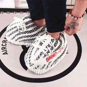 抖音小鬼胖胖椰子鞋保暖包跟棉拖鞋男女情侣aj大码棉拖居家毛毛鞋