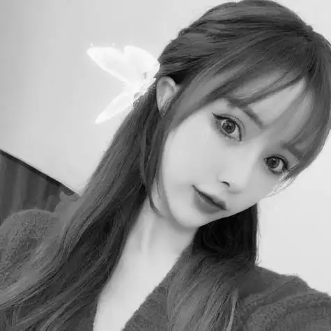 女生头像霸气超拽黑白图片温柔要留给值得的人