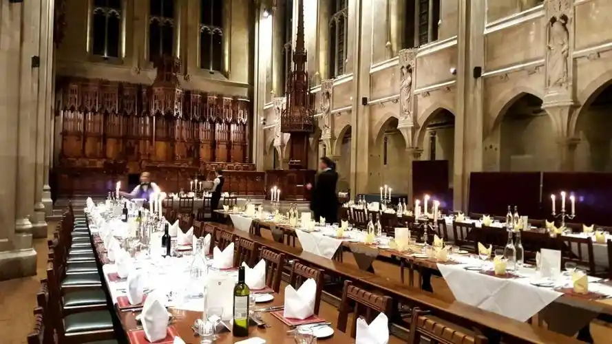 牛津大学食堂formal hall