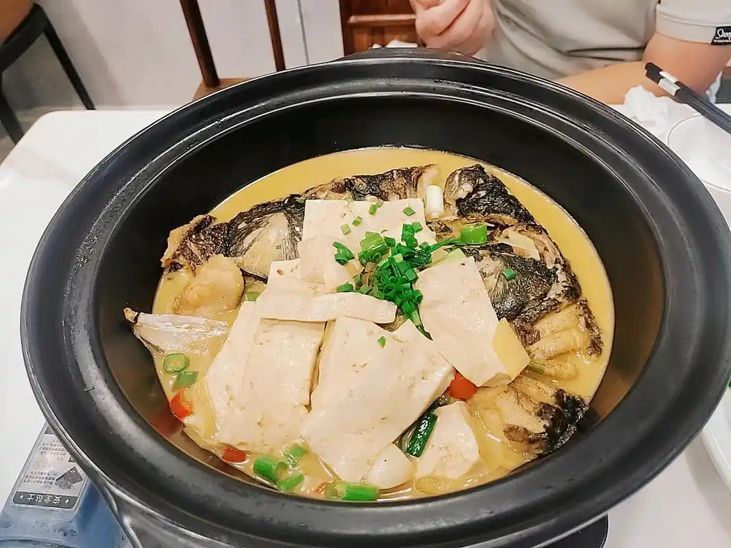 江畔明厨私房菜