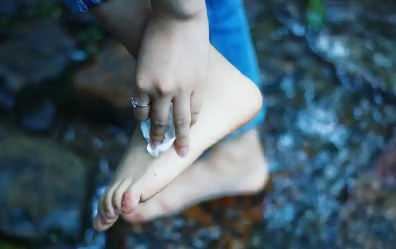 和你一路嬉闹,赤脚踩过九条溪流,又拍了一些美美的你,我喜欢,1200_755