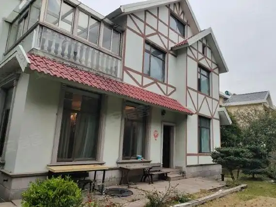 上海松江泗泾丽茵别墅泗泾地铁800米丽茵别墅,大花园可办公,居住会所