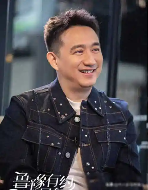 早年的作品《边走边唱》,《人间四月天》,《橘子红了》等