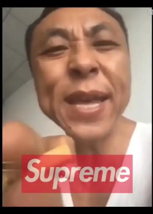 敢不敢跟我比划比划✋🏿