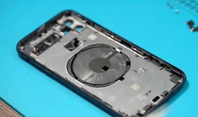 深度揭秘!华强北2000块的iphone 11竟然是组装机,千万别买