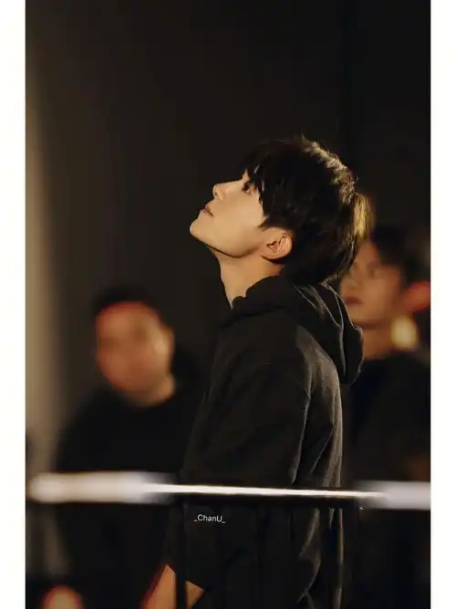 小北三周年#易烊千玺  #易烊千玺未来无界  #易烊千玺壁纸