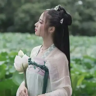 古风唯美典雅的女生古风大图头像