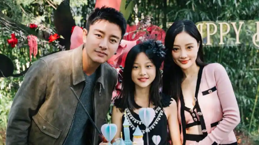 贾乃亮力挺甜馨,谈女儿暖心举动:我和妈妈都是你最坚强的后盾