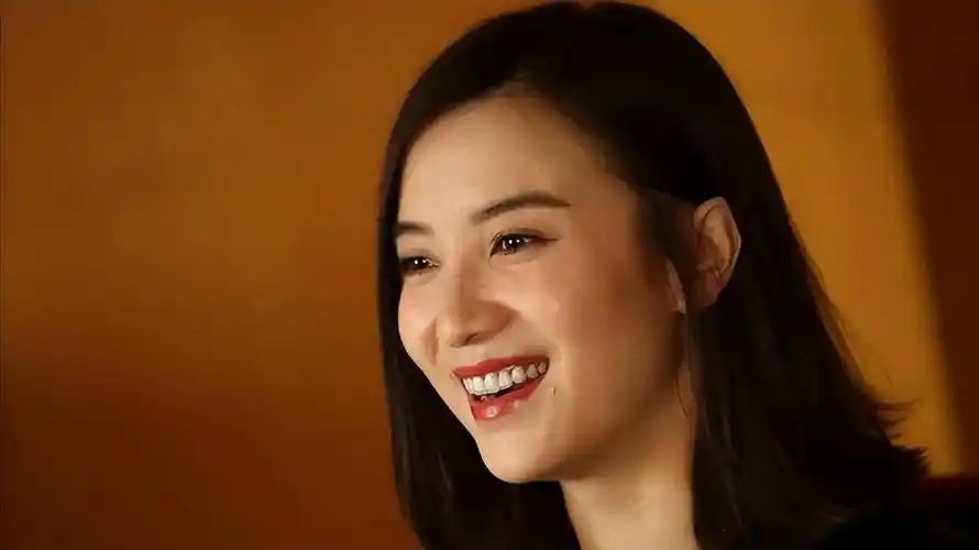 演员宋佳从一开始就不是演员.