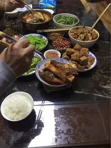 【晚饭吃什么】1月9日谁能想到这么碗红糖鸡蛋是大男人的晚饭-家常菜