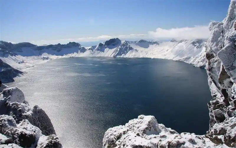 盗墓笔记八月长白起灵归长白山唯美风景电脑壁纸下载2
