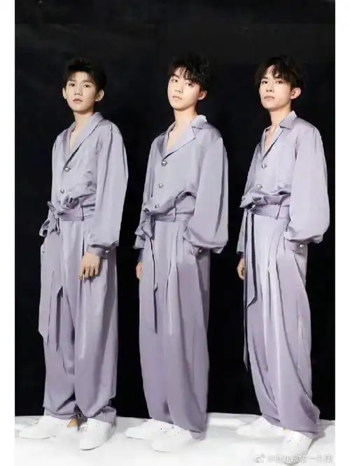 想找位四叶草偏凯玺的小姐姐聊天