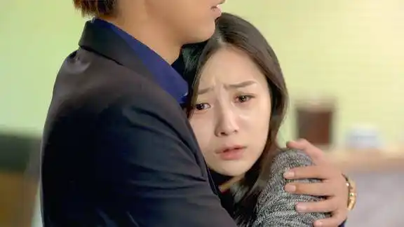 爱的阶梯乐美怀疑父亲死因谁知丈夫两句话让她全盘崩溃