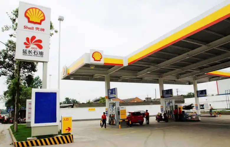 2017年2月公司在郑东新区生产车间开始启动 2017年2月与加油站周边