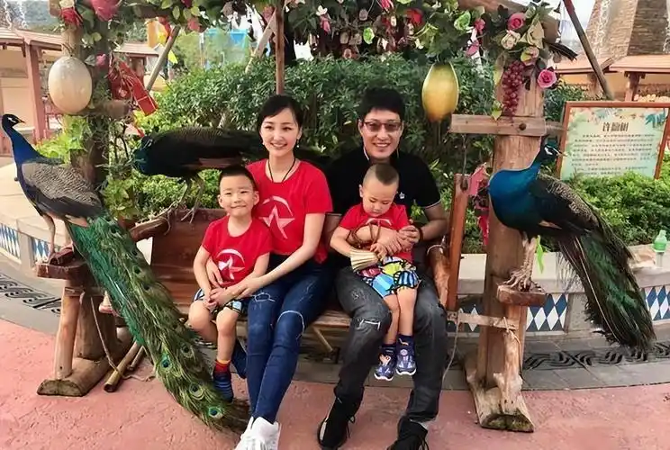 回顾著名演员于震:被前妻泼尽脏水,为何二婚妻子辛月依然敢嫁?