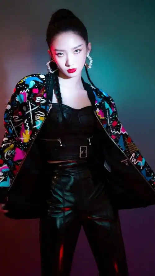 孟美岐性感成熟迷人写真,图片大全,高清,图库-回车桌面